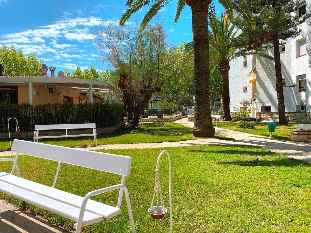 Corcega Salou Beach Apartaments Exteriör bild